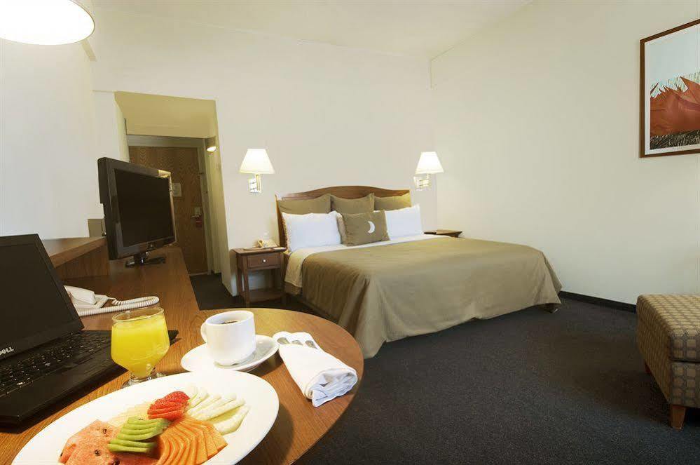 Fiesta Inn Mexicali Ngoại thất bức ảnh
